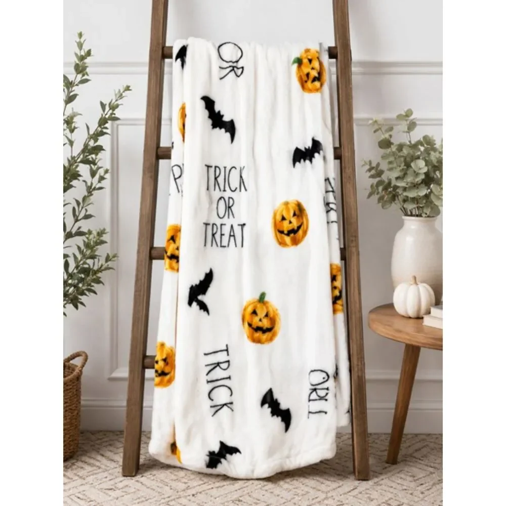 NWT Rae Dunn Trick Or Treat Plush Throw Halloween Bat Pumpkin Blanket 50×70